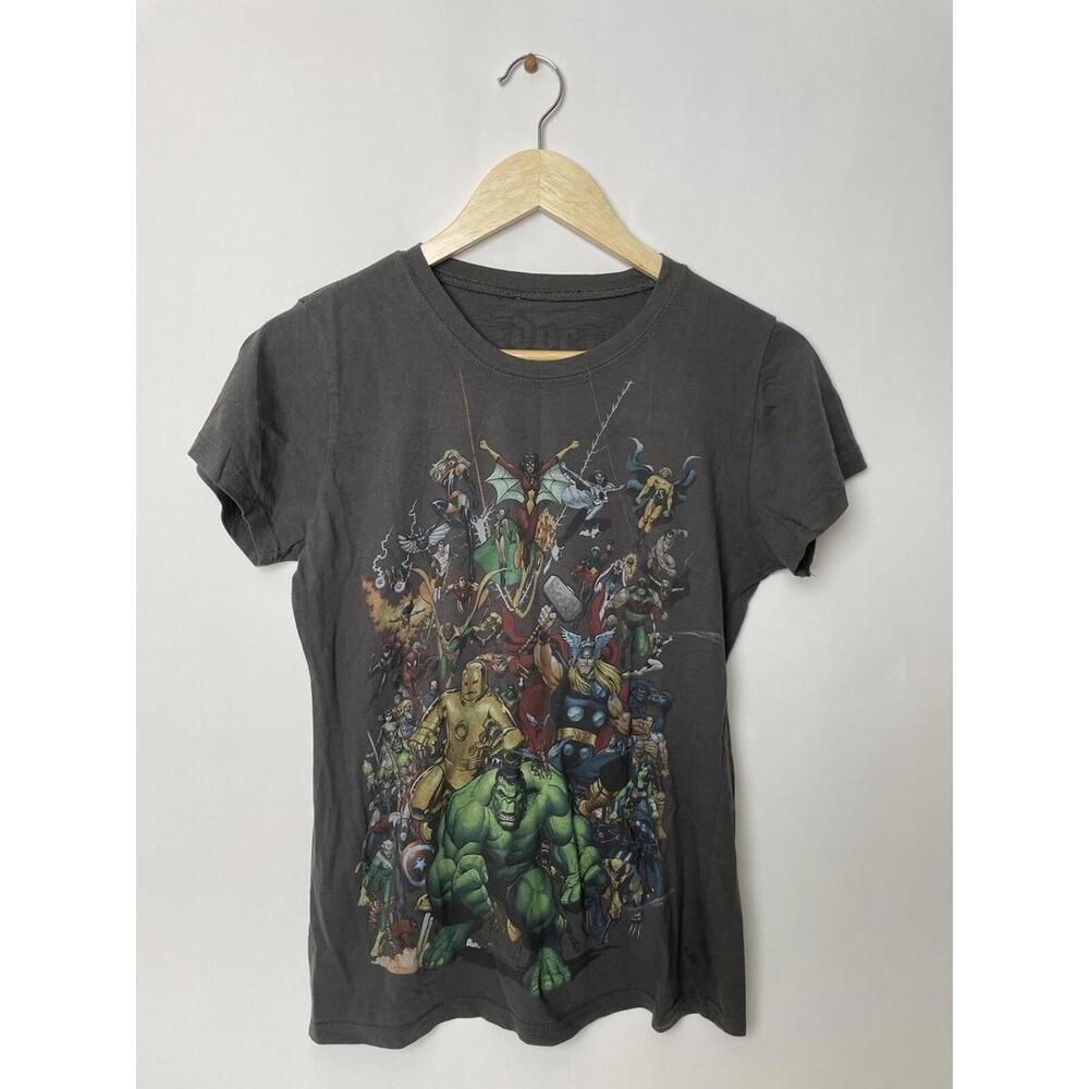 Women’s Marvel Superhero Tee Size XL Hulk Spider-Man Thor Iron Man